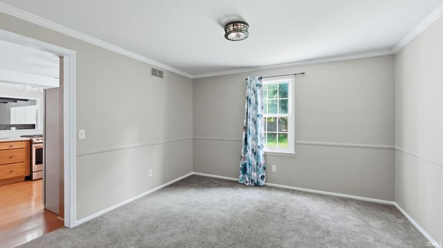6514 Centerton Drive, Fort Wayne, IN 46815