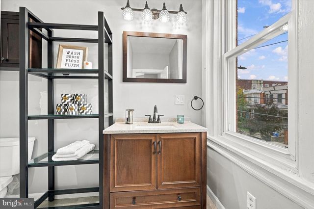 651 S 51ST, Philadelphia, PA 19143