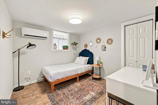 651 S 51ST, Philadelphia, PA 19143