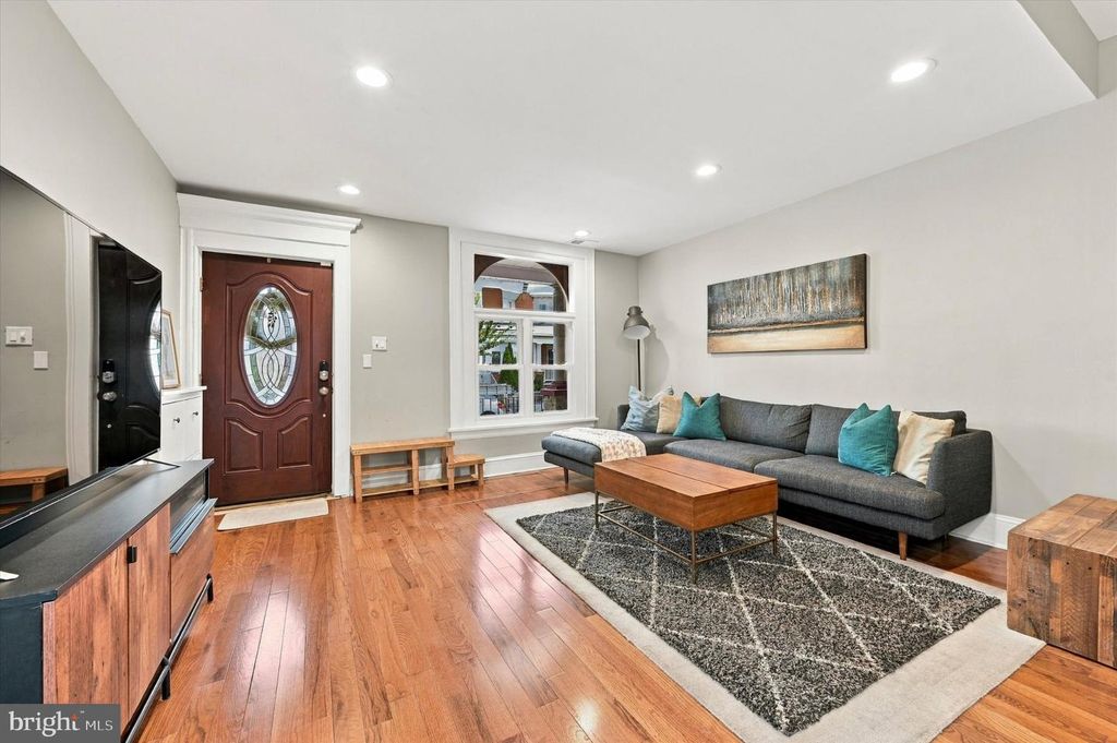 651 S 51ST, PHILADELPHIA, PA 19143 — photo 3