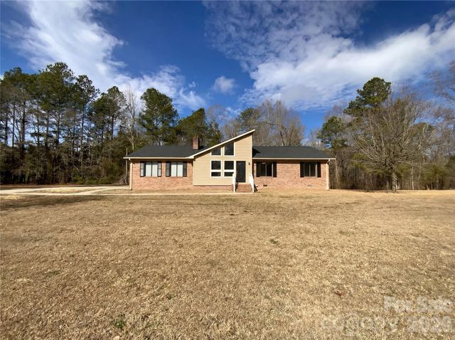 2510 Robert H Kirk Road, Lancaster, SC 29720