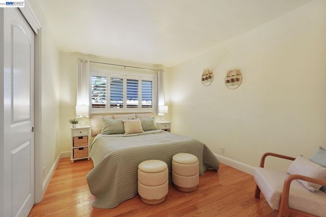 1674 Kasba St, Concord, CA 94518