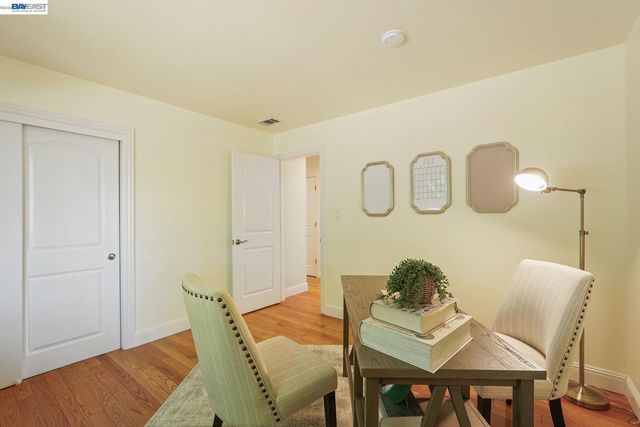 1674 Kasba St, Concord, CA 94518