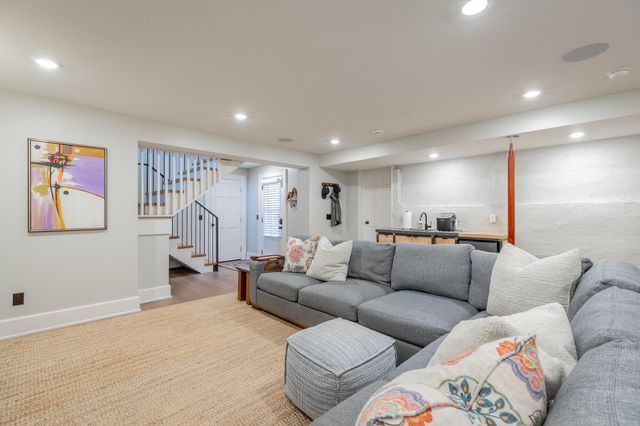 1613 Duncan Avenue, Chattanooga, TN 37404
