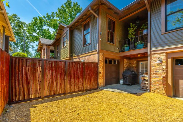 1613 Duncan Avenue, Chattanooga, TN 37404
