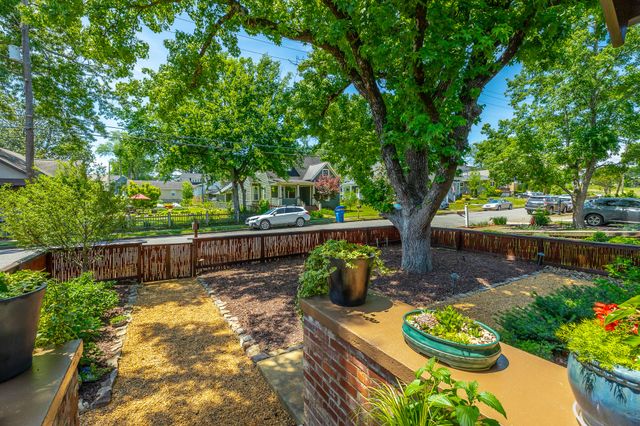 1613 Duncan Avenue, Chattanooga, TN 37404