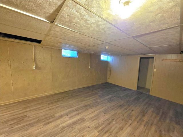 302 S Mitchell Street, Warrensburg, MO 64093