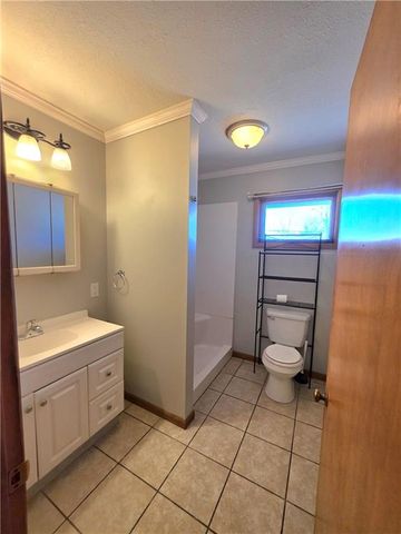 302 S Mitchell Street, Warrensburg, MO 64093