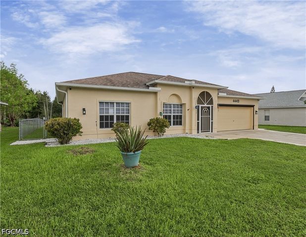 4449 Varsity Lakes DR, Lehigh Acres, FL 33971