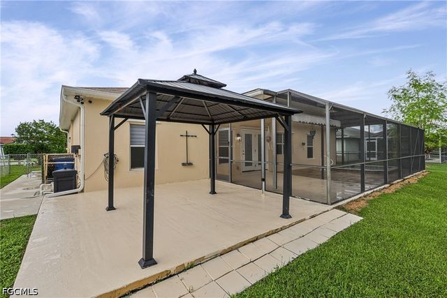 4449 Varsity Lakes DR, Lehigh Acres, FL 33971