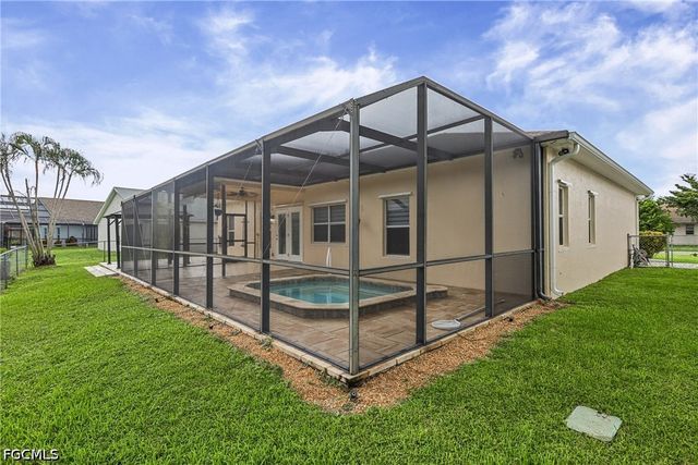 4449 Varsity Lakes DR, Lehigh Acres, FL 33971