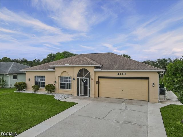 4449 Varsity Lakes DR, Lehigh Acres, FL 33971