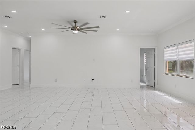 4449 Varsity Lakes DR, Lehigh Acres, FL 33971