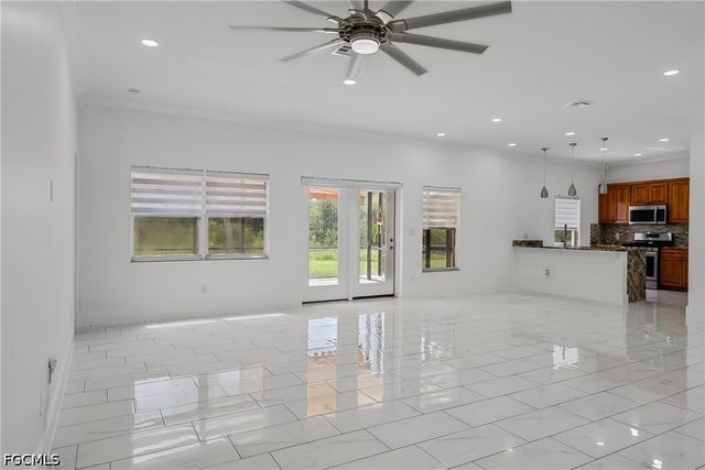 4449 Varsity Lakes DR, Lehigh Acres, FL 33971