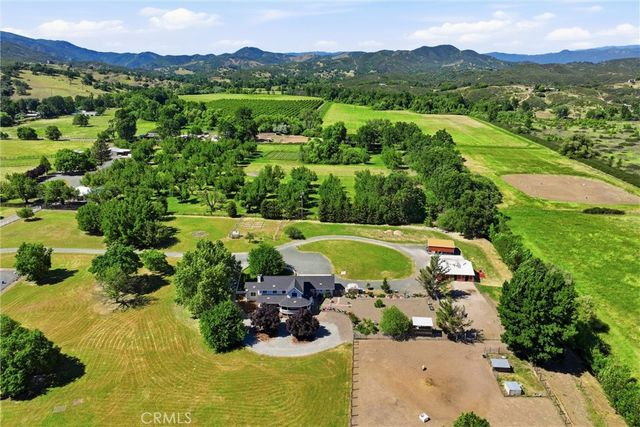 3416 Hendricks Road, Lakeport, CA 95453