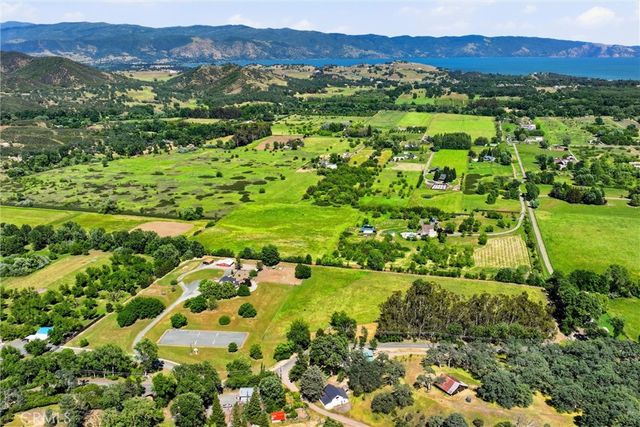 3416 Hendricks Road, Lakeport, CA 95453