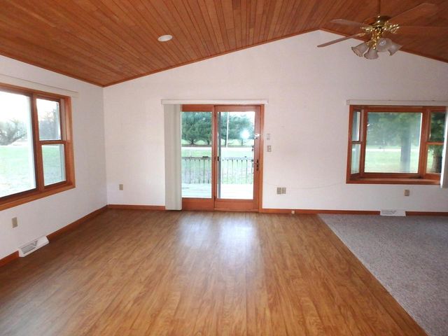 N4885 STATE STREET, Pine River, WI 54965