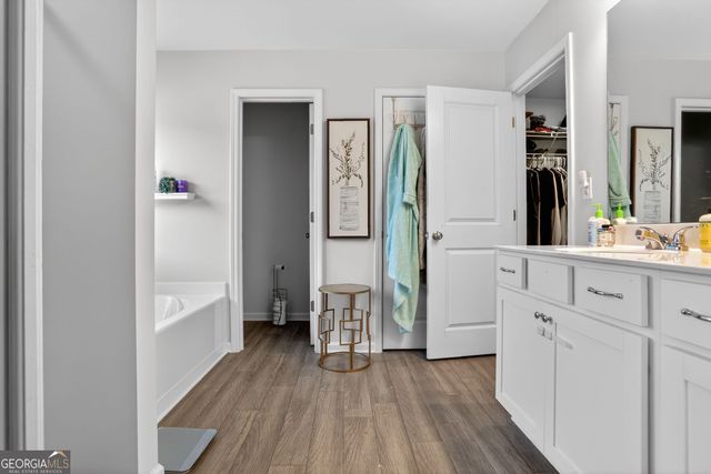 594 Summit Point, Canton, GA 30114