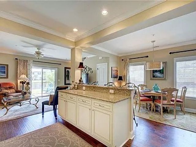 404 Reserve Lane, St Simons Island, GA 31522