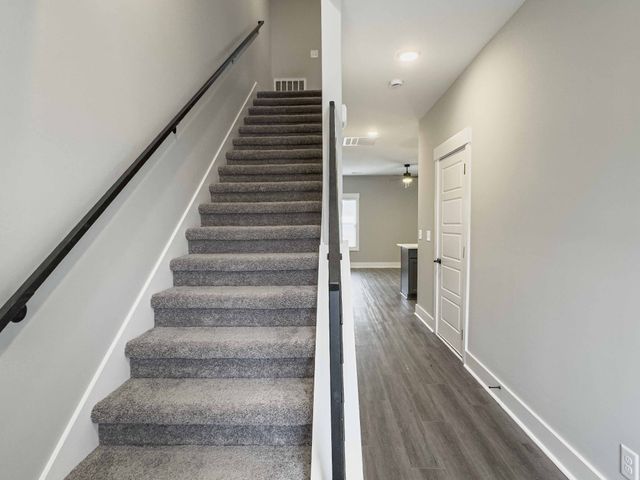 406 Jonathan Wade Circle, Clarksville, TN 37043