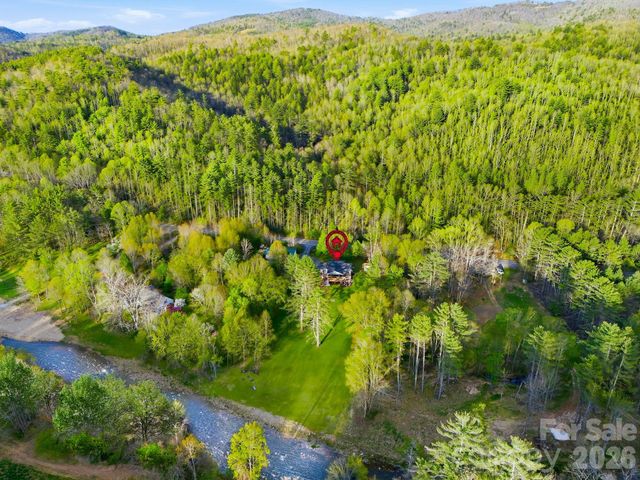 8186 NC 183 Highway, Linville Falls, NC 28657