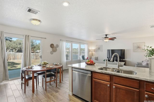 4551 Summer Fall, San Antonio, TX 78259