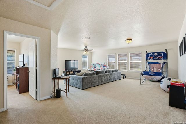 4551 Summer Fall, San Antonio, TX 78259