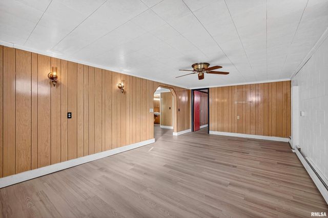 525 GREEN Court, Colona, IL 61241