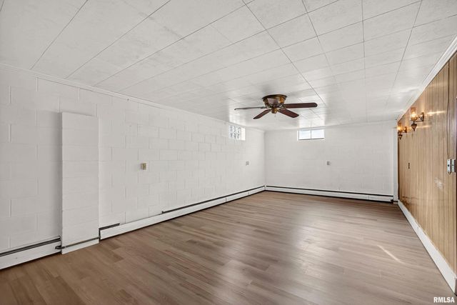 525 GREEN Court, Colona, IL 61241