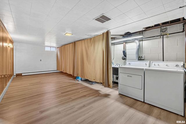 525 GREEN Court, Colona, IL 61241