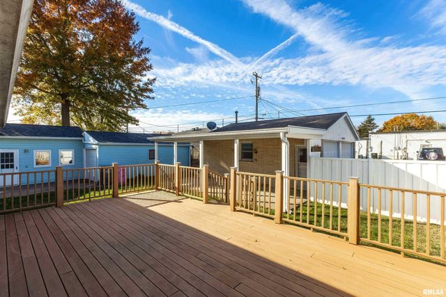 525 GREEN Court, Colona, IL 61241