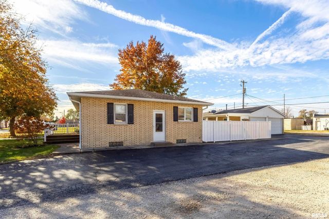 525 GREEN Court, Colona, IL 61241