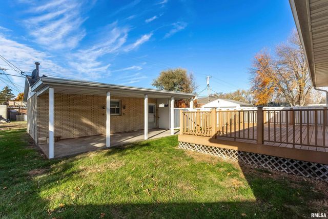 525 GREEN Court, Colona, IL 61241