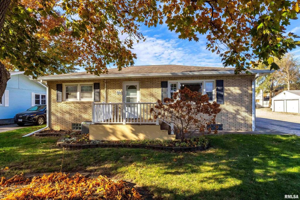 525 GREEN Court, Colona, IL 61241