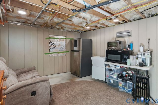 1755 Dispatch Rd, Quinton, VA 23141