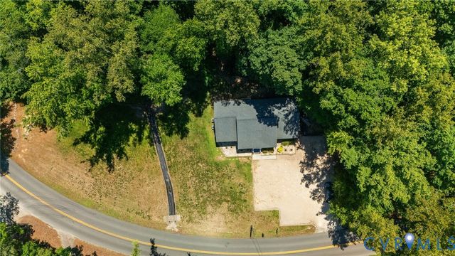 1755 Dispatch Rd, Quinton, VA 23141