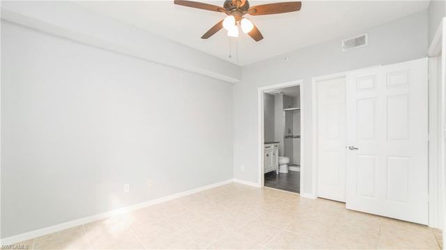 4620 Saint Croix LN 914, Naples, FL 34109