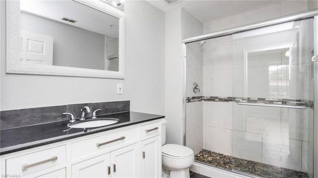 4620 Saint Croix LN 914, Naples, FL 34109