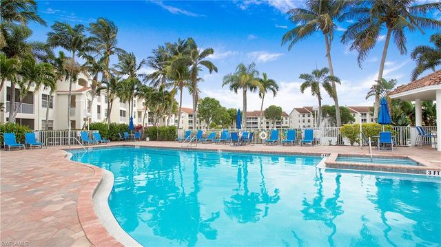 4620 Saint Croix LN 914, Naples, FL 34109