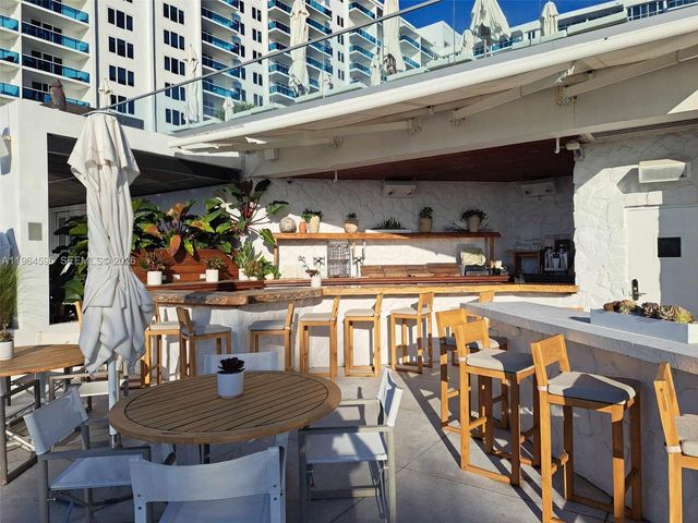 2301 Collins Ave 504, Miami Beach, FL 33139