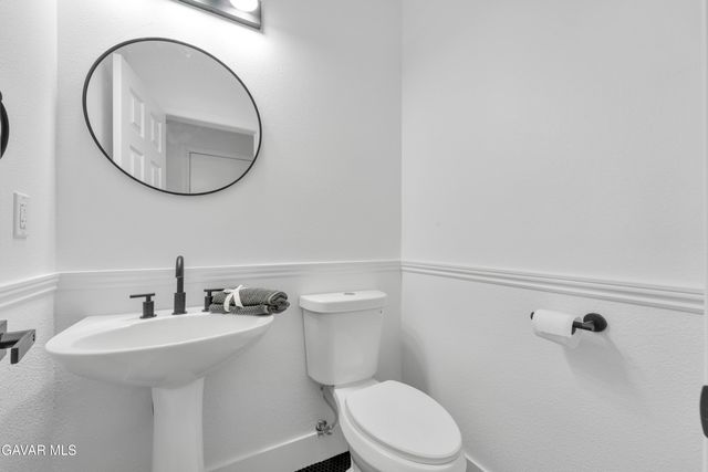 5816 W Avenue K13, Lancaster, CA 93536