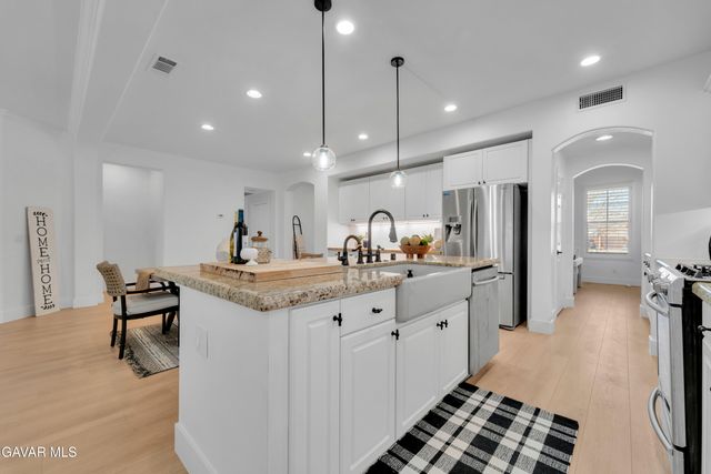 5816 W Avenue K13, Lancaster, CA 93536