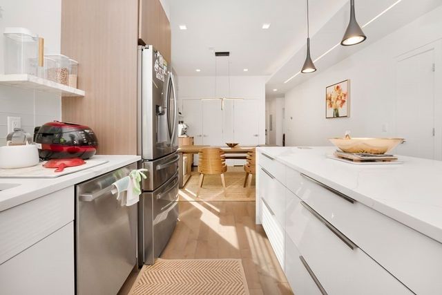 86 Fremont St 2, Somerville, MA 02145