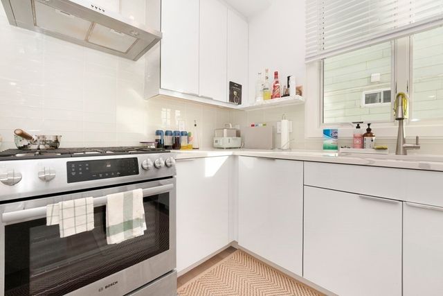 86 Fremont St 2, Somerville, MA 02145