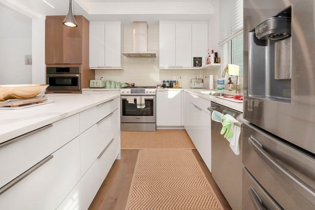 86 Fremont St 2, Somerville, MA 02145