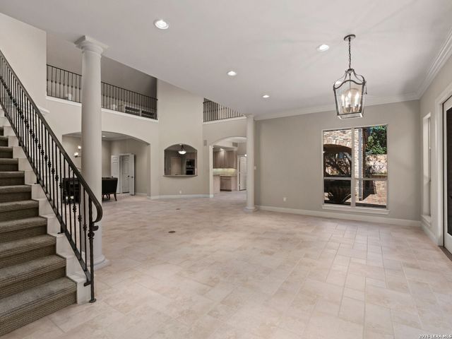 9 Rugby Lane, San Antonio, TX 78257