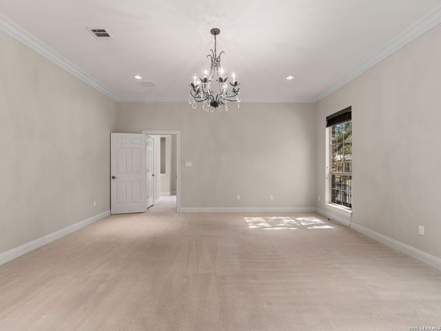 9 Rugby Lane, San Antonio, TX 78257