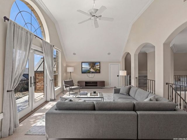 9 Rugby Lane, San Antonio, TX 78257