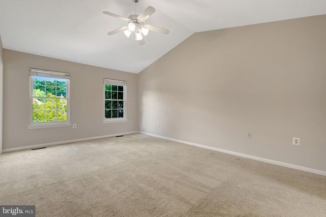 3 WHALEY CT, Sterling, VA 20165