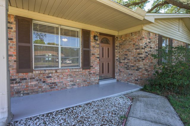 167 Marcia Drive, Mary Esther, FL 32569